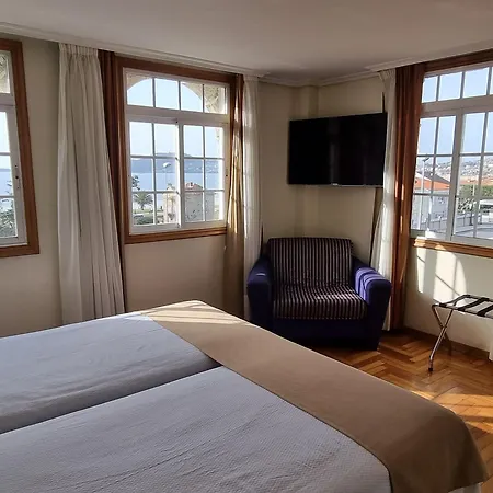 Miramar Playa America 호텔 Nigrán